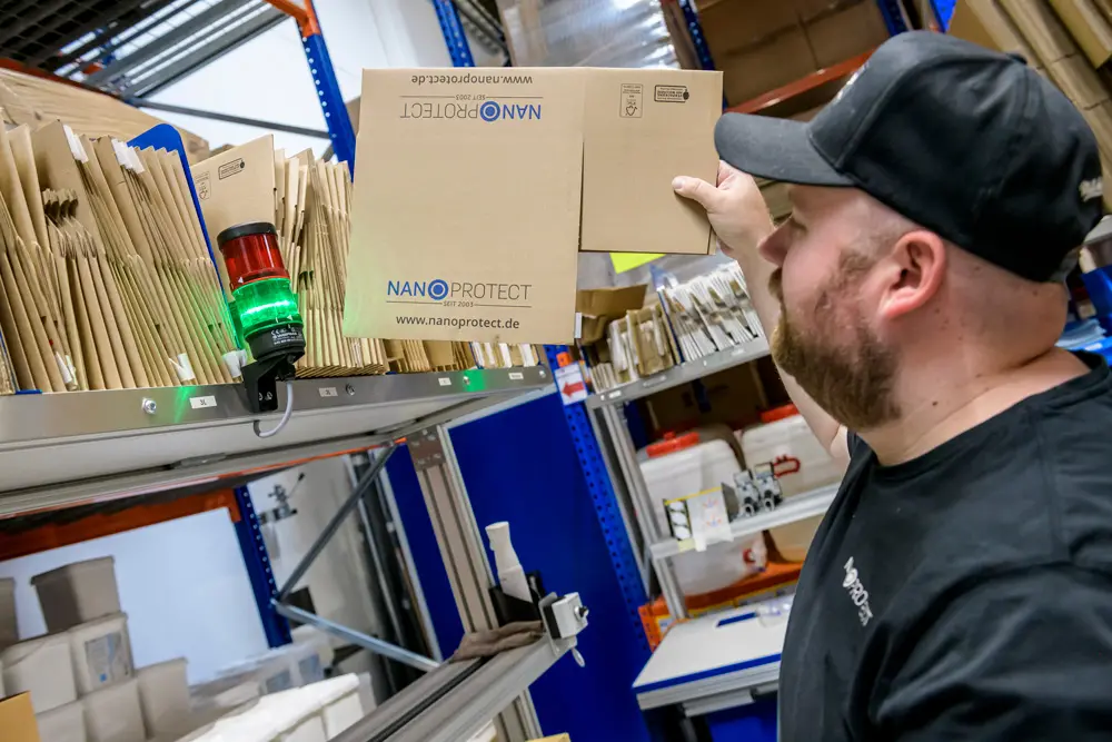 Nanoprotect GmbH - Packtisch